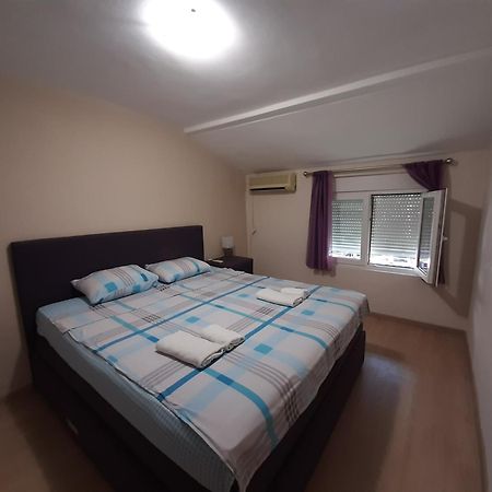 Apartment 081 พอดโกริกา ภายนอก รูปภาพ